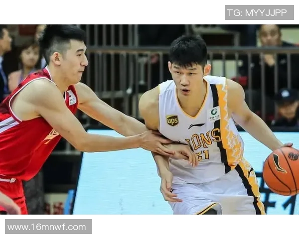 胡金秋带领球队奋勇拼搏展现篮球魅力成就职业生涯新高峰